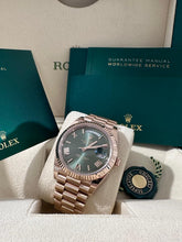 Carica l'immagine nel visualizzatore di Gallery, ROLEX DAY-DATE 228235