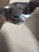 Carica l'immagine nel visualizzatore di Gallery, ROLEX GMT master II