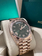 Carica l'immagine nel visualizzatore di Gallery, ROLEX DAY-DATE 228235