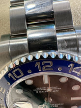 Carica l'immagine nel visualizzatore di Gallery, ROLEX GMT MASTER II 116710BLNR 'VENDUTO'