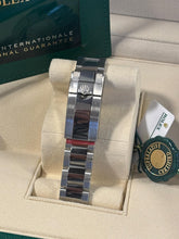 Carica l'immagine nel visualizzatore di Gallery, Rolex GMT MASTER II
