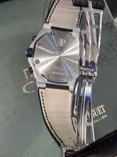 Carica l'immagine nel visualizzatore di Gallery, AUDEMARS PIGUET ( Royal oak offshore )
